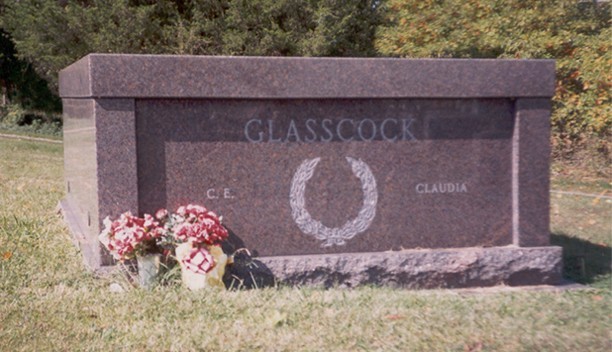 Glasscock Brown Memorial Mausoleum with Wreath