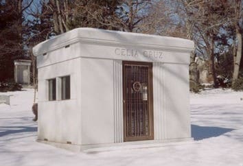 Rock of Ages Family Private and Estate Mausoleum Cruz